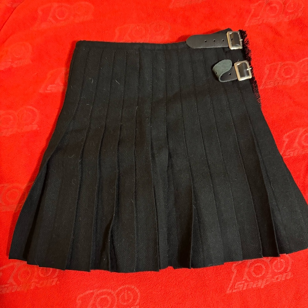 Boys Kilt Classic Black Wool with double buckle size 24